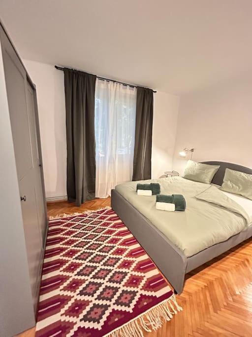 Location #12lunipebega